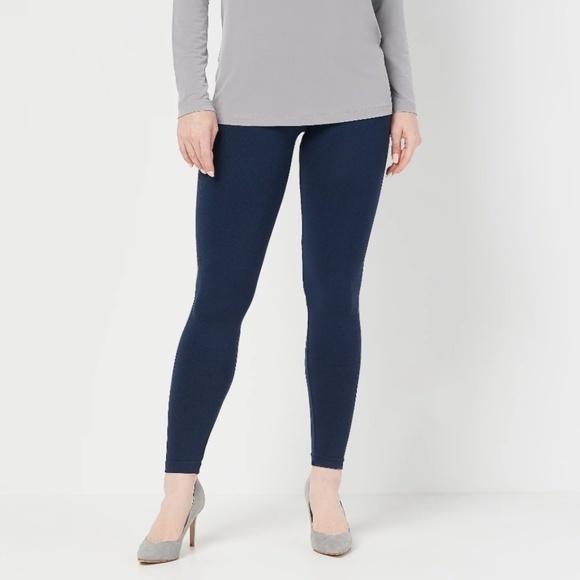 Spanx |‎ Look At Me Now High Rise Navy Chevron Leggings | Medium - Picture 1 of 9